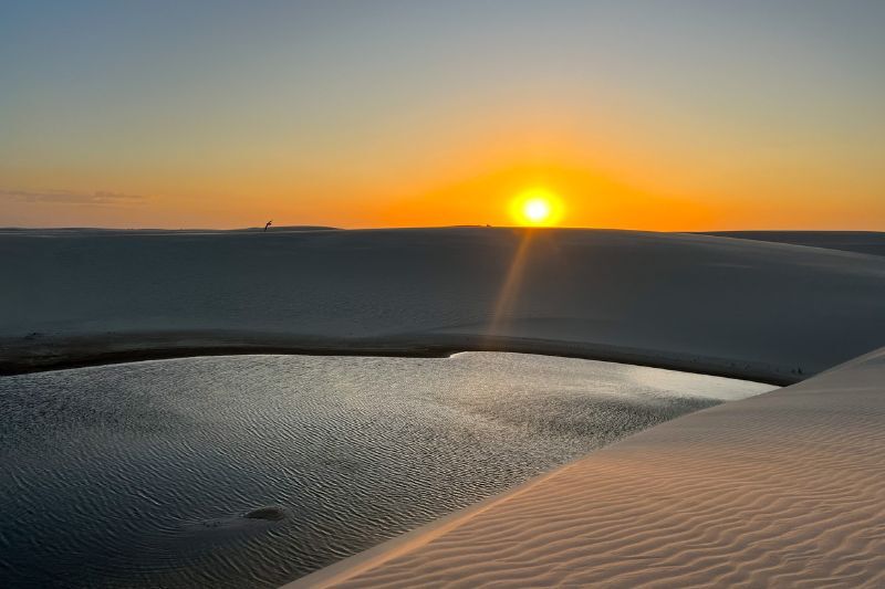 Pôr do sol nos Lençóis Maranhenses