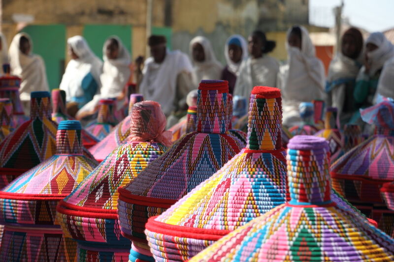 Artesanato em um mercado na Etiópia, África