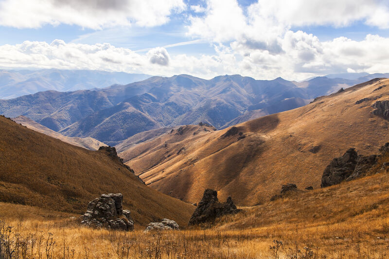 Paisagens montanhosas da Armênia, no Cáucaso